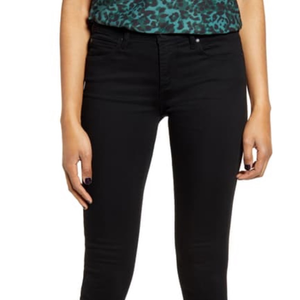 ⭐️ SALE ⭐️ ARTICLES OF SOCIETY ANKLE SKINNY JEANS